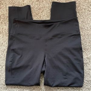 Old navy elevate go dry legging yoga pants